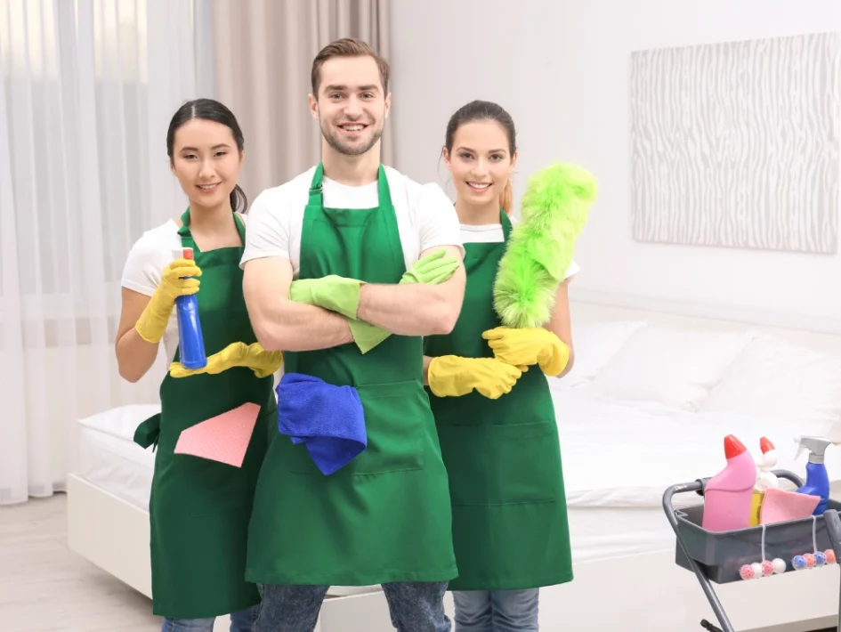 The Ultimate House Cleaning Checklist: Room-by-Room Guide
